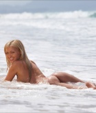 Nelly, blonde, nude, beach, pose, wet, plant