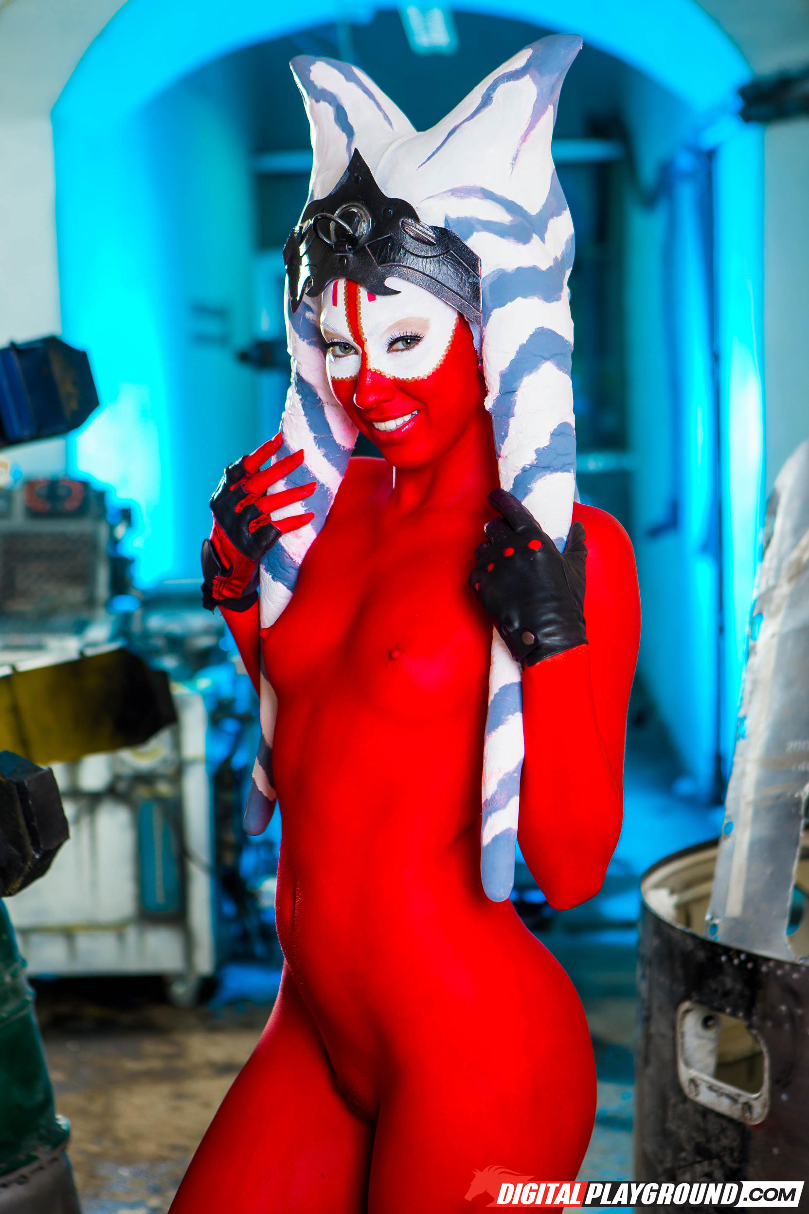 Aria Alexander, trimmed, naked, body paint, Star Wars, ass, red