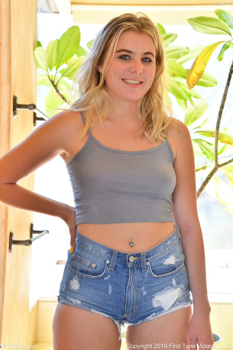 Isabelle, blonde, naked, jeans, shorts, shaved, ass, tan lines