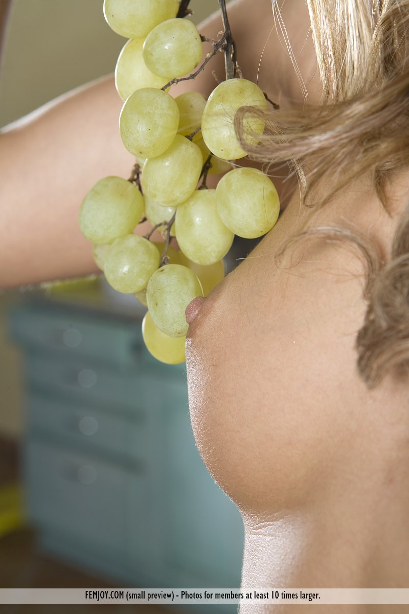 Veronika Fasterova, blonde, strip, kitchen, grapes, apple