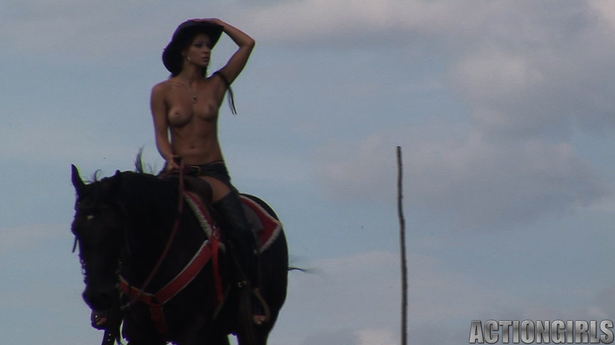 Melisa, brunette, topless, cowgirl, horse, hat